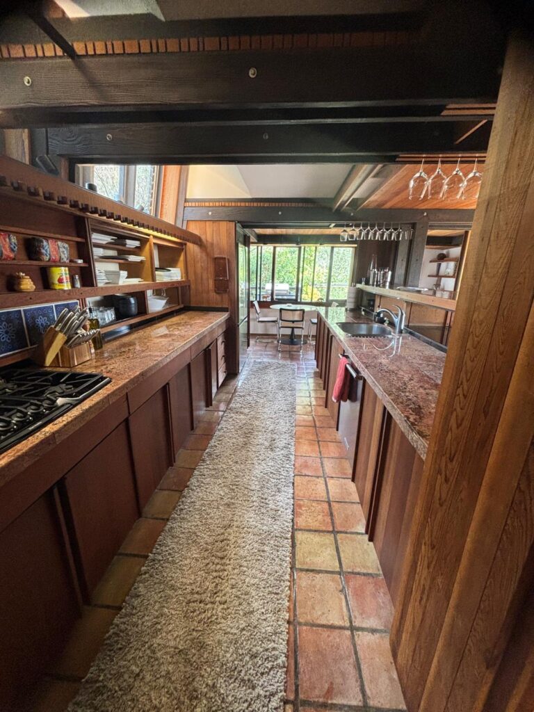 Deep Cleaning Santa Rosa, CA