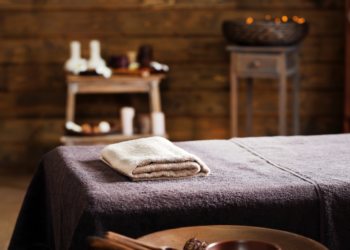airbnb-cleaning-service-santa-rosa-ecospark.jpg